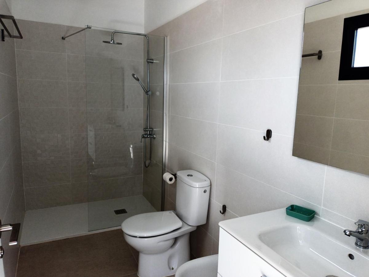 Apartamentos Falcon Tinajo Εξωτερικό φωτογραφία