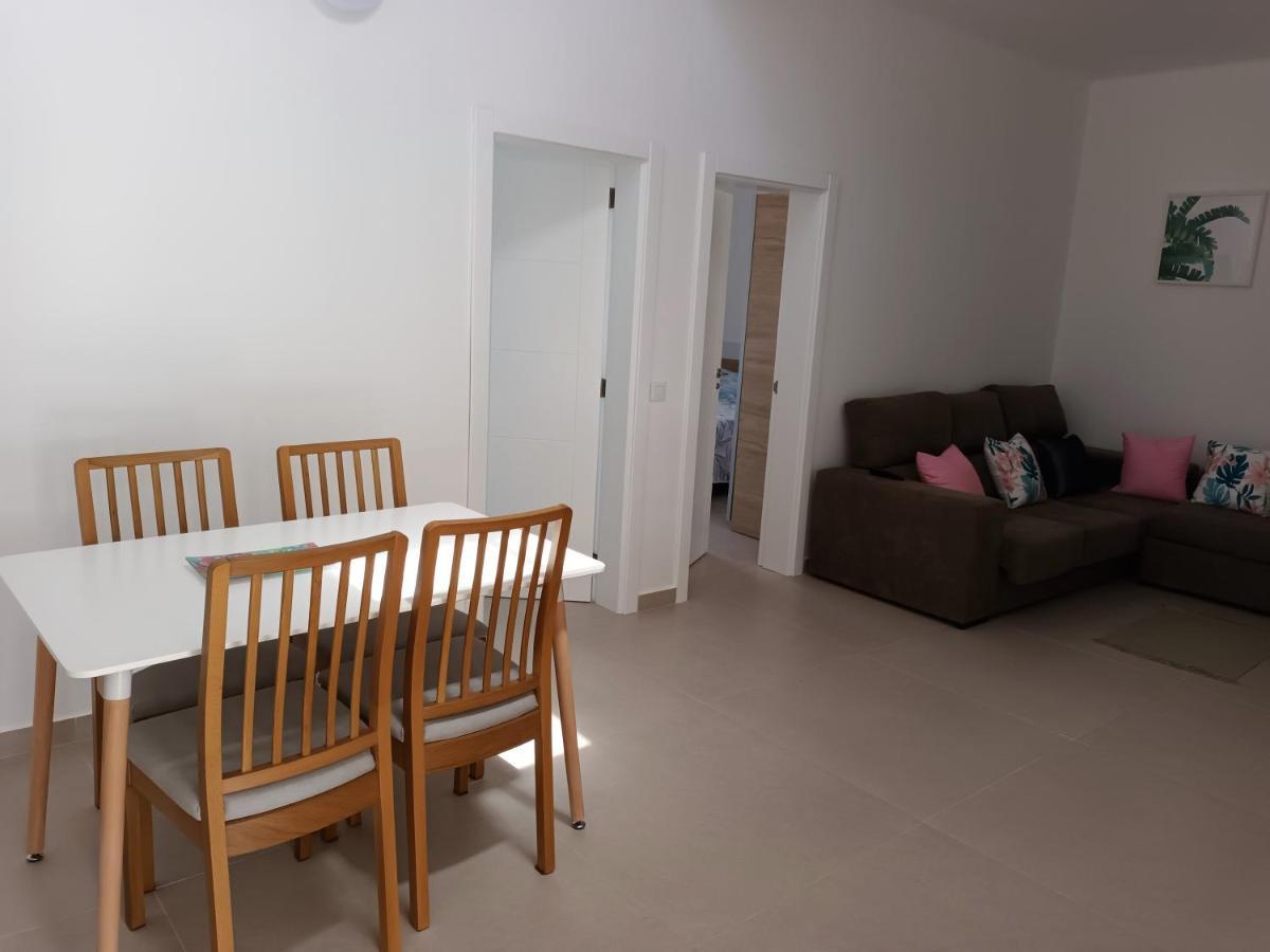 Apartamentos Falcon Tinajo Εξωτερικό φωτογραφία