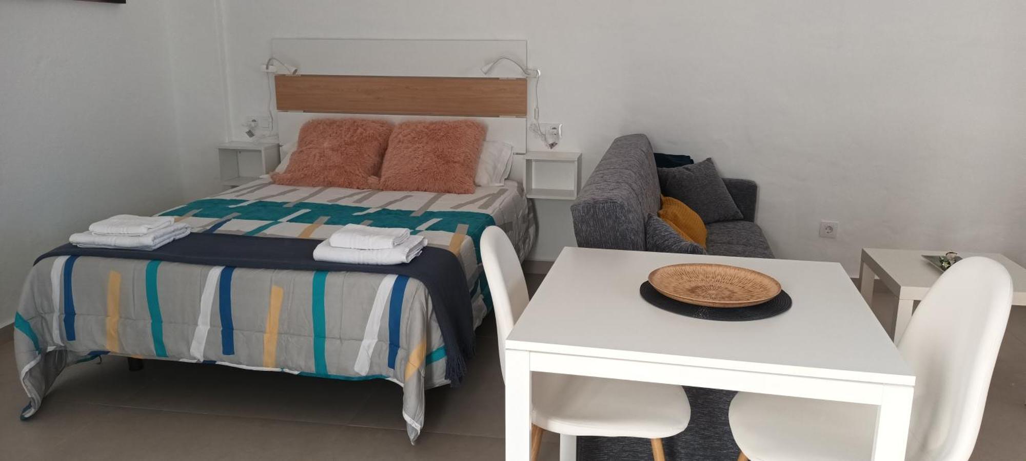 Apartamentos Falcon Tinajo Εξωτερικό φωτογραφία